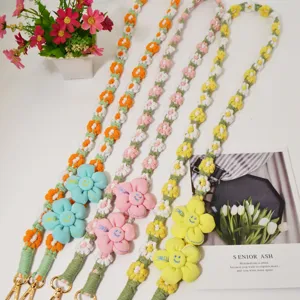 Böhmische handgefertigte Häkel Gänseblümchen Blume Handy Umhängeband bunte Taschenkette.