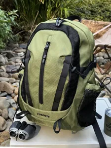 Lightweight green hiking backpack with TUSENTE logo for outdoor trekking and travel