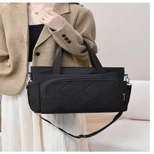 Large capacity black quilted women tote bag versatile travel mommy shoulder bag casual style
