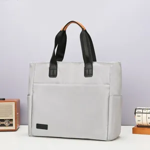 Borsa tote business grigio chiaro di grande capacità per ufficio e pendolari urbani