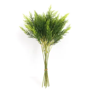 Rama de pino artificial planta falsa detalle, ideal para decoración floral de boda en el hogar.