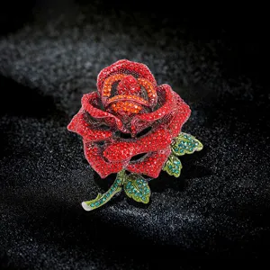Eleganter Vintage-Anstecknadel mit roten Rosen und Strasssteinen für Damenjacken