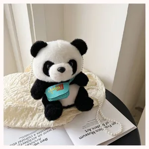 Lindo peluche de panda con mini bolso China y correa de cadena de perlas detalles