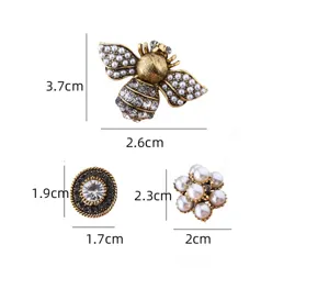 Detail view with measurements for vintage baroque bee and pearl brooch set