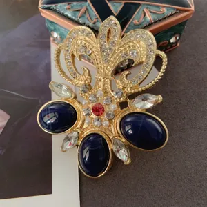 Baroque Vintage Fleur-de-lis Brooch For Women Alloy Rhinestone Artificial Pearl Palace Style Coat Pin Gold Blue Jewelry