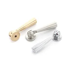 Modern zinc alloy pendant cabinet handles in gold and silver for drawers and doors