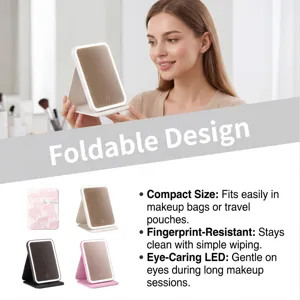 Miroir de maquillage LED pliable et portable avec design compact et lumière protectrice.