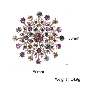 Détail de la broche fleur en cristal multicolore avec dimensions 50mm et poids