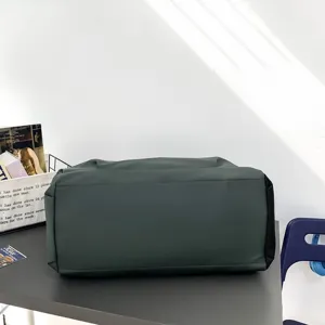 Grand sac de voyage imperméable pour hommes sac de sport fitness pour courts trajets et usage quotidien