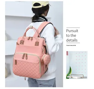 Großer multifunktionaler rosa Wickelrucksack für Mütter mit gesteppter Vordertasche