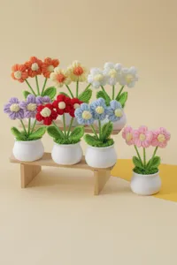 Handgemachte gehäkelte Topfsonnenblume gestrickte Wolle Heimtextilien süße Tischdeko Geschenk