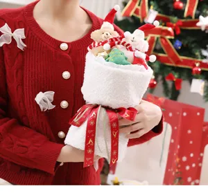 Creative Christmas plush bear bouquet gift for girlfriend or birthday celebration