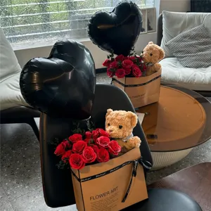 Coffret cadeau bouquet de roses et ours en peluche Saint Valentin anniversaire femme