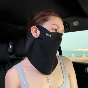 Maschera facciale solare in seta di ghiaccio con fori traspiranti, design a orecchio per esterni.