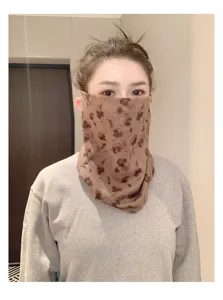 Masque facial coupe-vent épaissi avec boucles d'oreilles, cache-cou chaud pour l'hiver.