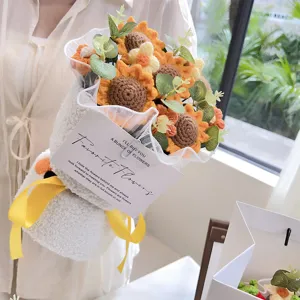 Handmade Knitted Yarn Flower Bouquet Crocheted Strawberry Sunflower Apple Persimmon Orange Gift For Graduation