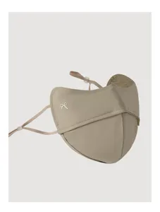 Atmungsaktive Eisseide Sonnenschutz Gesichtsmaske mit Schleife, UV-Schutz Augenschutz.