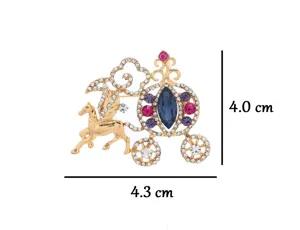 Detailed size dimensions of the fairy tale pumpkin carriage brooch measuring 4.3cm by 4.0cm