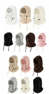 Opzioni colore per passamontagna in peluche invernale con maschera antivento per bimbi e adulti