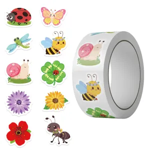 Kleurrijke cartoon dieren en bloemen stickerrol voor beloningen voor kinderen en hobby's