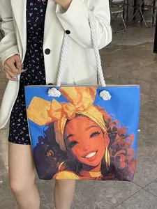 Vista detallada del bolso tote con una vibrante ilustración de chica negra y cuerdas.