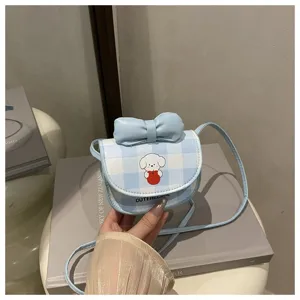 Minibolso bandolera a cuadros azul claro con lindo estampado de perro y detalle de lazo