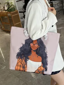Elegante bolso tote con ilustración de chica negra y asas de cuerda gruesas
