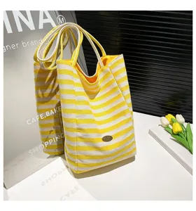 Bolso tote de lona a rayas amarillas y blancas de gran capacidad para uso diario