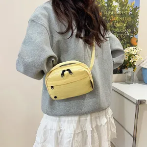Bolso bandolera minimalista de tela Oxford impermeable amarillo para uso diario