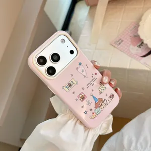 Nahaufnahme der rosa iPhone Hülle mit niedlichem Dackel-Cartoon und Sternenmuster