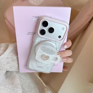 Λεπτομερής προβολή διαφανούς θήκης iPhone με χαριτωμένη μαγνητική βάση καθρέφτη κούπας