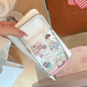 Dettaglio custodia trasparente per smartphone con graffiti di gatti e cani in stile sticker