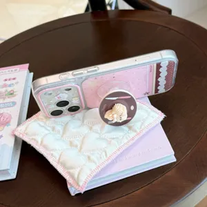 Jolie coque iPhone dessert crème avec support biscuit chiot 3D sur tapis matelassé