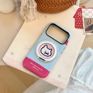 Détail de la coque de téléphone magnétique bicolore rose et bleue avec chat