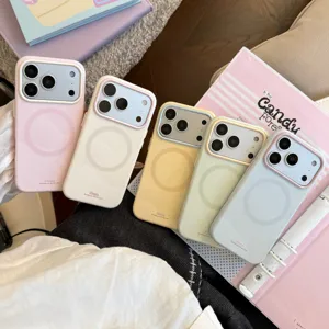Vue détaillée de cinq coques MagSafe aux couleurs macaron pour l'iPhone série 16 en ton pastel