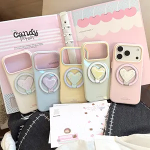Lot de coques iPhone magnétiques colorées avec d'élégants supports en forme de cœur pliants
