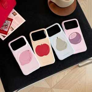 Vue détaillée de quatre coques iPhone magnétiques avec des illustrations de fruits épurées