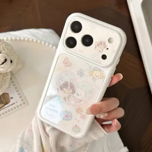 Primer plano de funda blanca para iPhone con dibujos de cachorros y estrellas