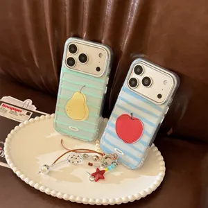 Coques iPhone style été avec rayures colorées et jolies illustrations de fruits