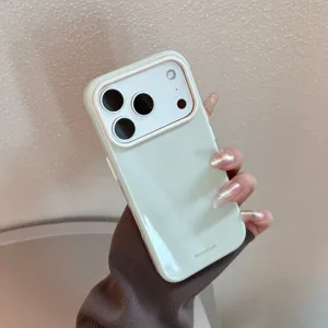 Vue détaillée d'une coque de protection iPhone vert menthe avec le logo de marque BonneCase