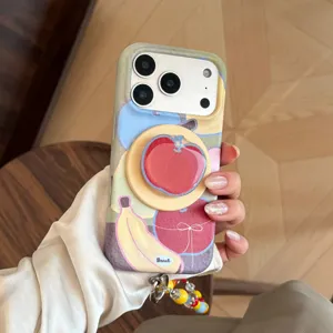 Detailweergave van dopamine fruit graffiti telefoonhoesje met pop-socket en bedel
