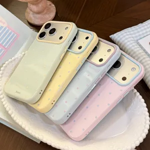 Coque de protection en silicone souple à pois contrastés pour divers modèles d'iPhone