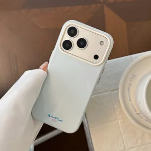 Coque de protection iPhone bleu clair minimaliste avec cadre d'objectif photo premium