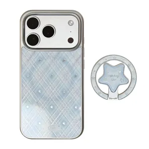 Coque iPhone bleue pailletée à carreaux avec motifs étoiles et support de bague assorti