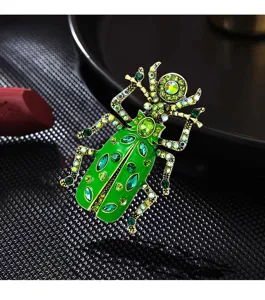 Vintage groene kever broche speld met fonkelende strassteentjes en emaille detail
