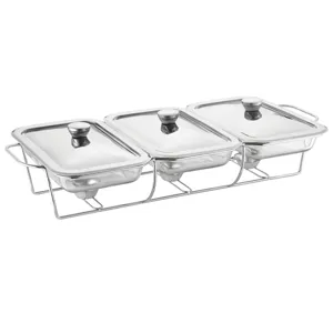 Τριπλό chafing dish μπεν μαρί από ανοξείδωτο ατσάλι με γυάλινα καπάκια για εστίαση.