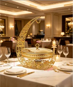 Luxurious moon-shaped golden buffet warmer with 52cm height and glass lid details