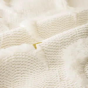 Premium Weiches Cremefarbenes Plüsch-Kissenbezug mit Eleganten Goldstern-Stickerei-Texturdetails