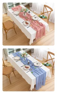 Elegante runner da tavolo in garza plissettata rosa e blu per decorazione nuziale