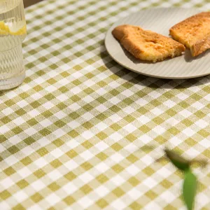 Green and white checkered cotton linen tablecloth with Nordic style for dining table
